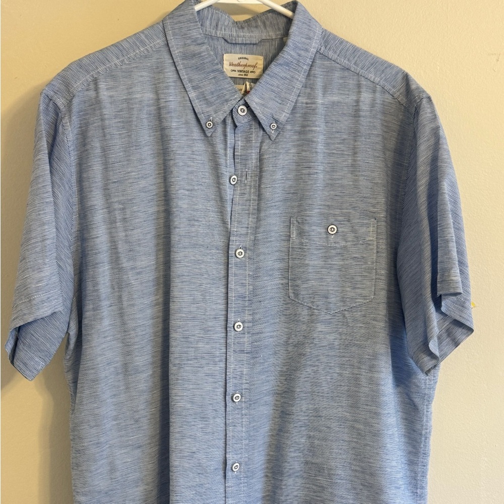 Short-Sleeve Button-Down Shirt in Heather Blue — Weathered Harbor